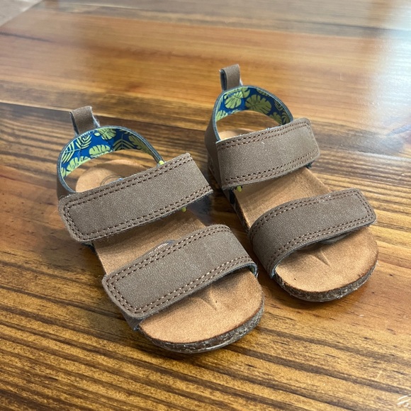 Wonder Nation Sandals - Picture 1 of 1